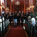 25. desember: Kongefamilien deltar på den tradisjonsrike juledagsgudstjenesten i Holmenkollen kapell. Foto: Audun Braastad, NTB scanpix.